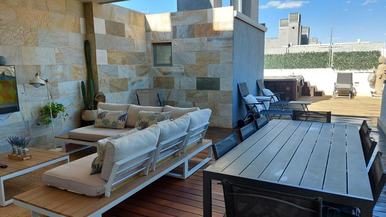 Appartement Atico De Lujo Con Jacuzzi Climatizado En Terraza à Elche Extérieur photo