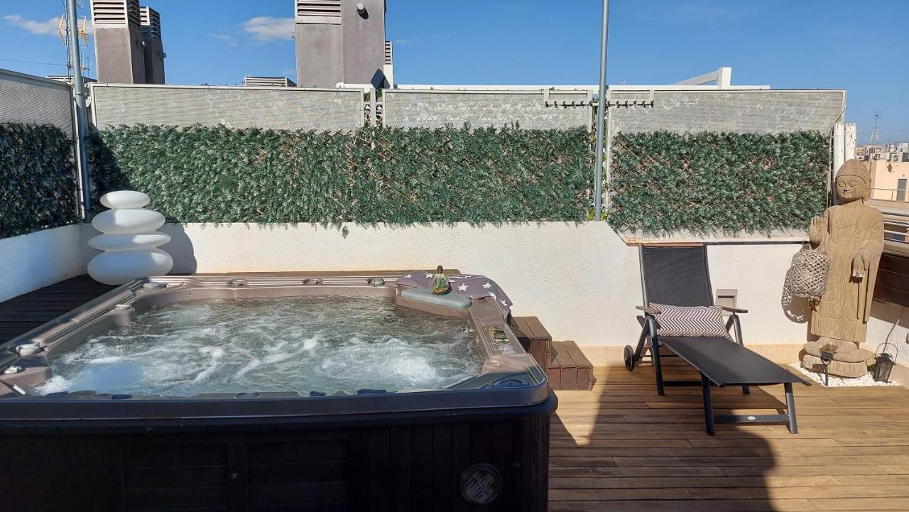 Appartement Atico De Lujo Con Jacuzzi Climatizado En Terraza à Elche Extérieur photo